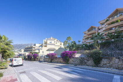 fba2808257da90d01c62ad7da46b8362 - 23