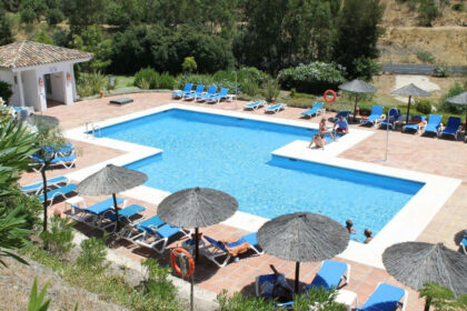 fbebcf18b5f2f2bcfba6fc8c6a031164 - 3