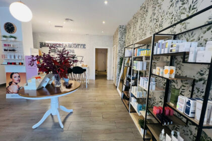 fdfdea2d92fbaf410ffb7008e5a76925 - 19