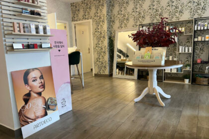 fdfdea2d92fbaf410ffb7008e5a76925 - 40