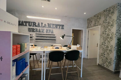 fdfdea2d92fbaf410ffb7008e5a76925 - 9